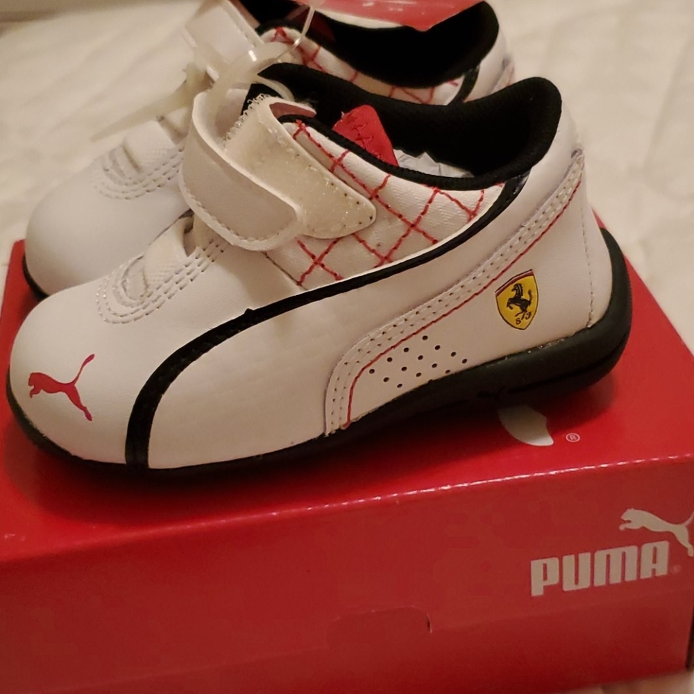 Puma Ferrari sneaker